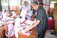 Wabup Tinjau Peluncuran Dapur Sehat dan Pembagian Makanan Bergizi