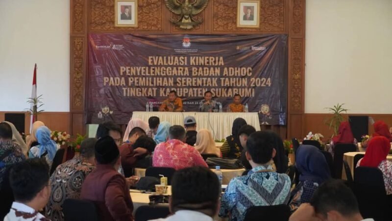 KPU Kabupaten Sukabumi menggelar evaluasi kinerja badan adhoc Pemilukada Serentak 2024 di Pangrango Resort. Kegiatan yang berlangsung selama dua hari ini bertujuan untuk menilai efektivitas pelaksanaan tahapan pemilu serta tingkat partisipasi masyarakat.
