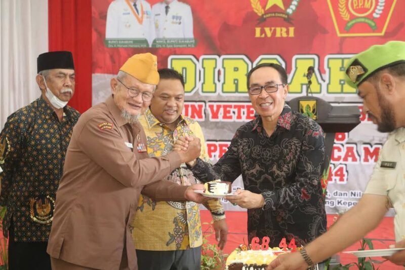 Peringatan HUT ke-68 Legiun Veteran Republik Indonesia (LVRI) dan HUT ke-44 Pemuda Panca Marga (PPM) Kabupaten Sukabumi menjadi momentum kolaborasi lintas generasi.