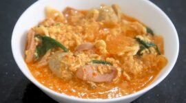 Dinkes Karawang temukan ribuan remaja putri alami anemia. Pola makan yang tidak sehat, termasuk konsumsi seblak, disebut sebagai salah satu penyebabnya. | Foto: tangkapan layar YouTube Jessica Jane