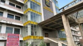 LPI mendesak Kejaksaan Agung untuk segera mengambil tindakan tegas terkait dua proyek mangkrak di Kabupaten Sukabumi. Dugaan kerugian negara akibat kelalaian dan lemahnya pengawasan harus diusut tuntas demi transparansi dan akuntabilitas anggaran daerah.