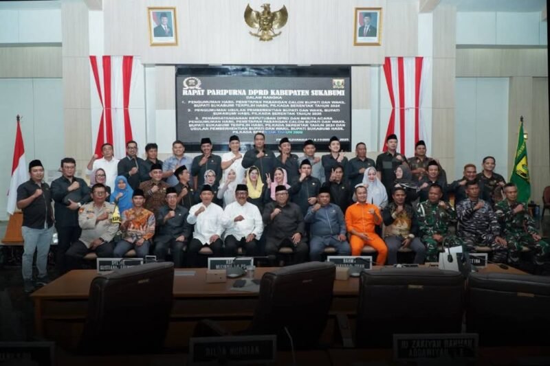 DPRD Kabupaten Sukabumi menggelar rapat paripurna untuk mengumumkan hasil penetapan Bupati dan Wakil Bupati terpilih Pilkada 2024 serta usulan pemberhentian kepala daerah periode 2021-2025.