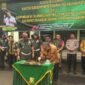 Bupati Sukabumi, Drs. H. Marwan Hamami, MM, bersama Danpomdam III/Siliwangi, Kolonel CPM Didin Sofyannadin, meresmikan Kantor Subdenpom Persiapan Palabuhanratu.