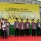 Ketua DPRD Kabupaten Sukabumi, Budi Azhar Mutawali, S.IP, menghadiri BAZNAS Kabupaten Sukabumi Awards 2025. Dalam kesempatan ini, beliau mengapresiasi kinerja BAZNAS serta mendorong transparansi dan inovasi dalam pengelolaan zakat.