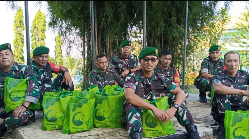 Kebersamaan dan kepedulian terpancar dalam momen pembagian Bingkisan Lebaran oleh Dandim 0622/Kab. Sukabumi. Semangat dan kebahagiaan prajurit semakin terasa di bulan suci Ramadan. Semoga keberkahan selalu menyertai!