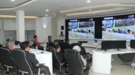 Bupati Sukabumi H. Asep Japar bersama jajaran mengikuti Rapat Kerja dan RDP bersama DPR RI secara virtual dari Command Center Setda Kabupaten Sukabumi.