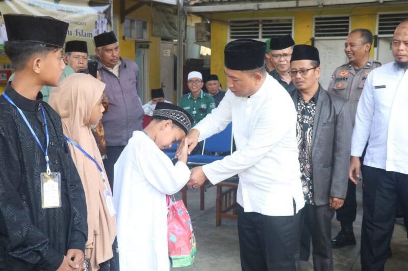 Peringatan Tahun Baru Islam 1 Muharram 1447 H di Kecamatan Cidahu berlangsung meriah dengan ragam kegiatan sosial dan keagamaan. Wakil Bupati Sukabumi.