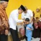 Sekda Kabupaten Sukabumi Ade Suryaman menghadiri sekaligus memberikan arahan pada kegiatan santunan