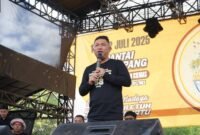 Wakil Bupati Sukabumi H. Andreas menghadiri Peringatan Hari Nelayan ke-68 di Desa Ciwaru, Kecamatan Ciemas.