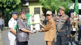 Sekda Kabupaten Sukabumi H. Ade Suryaman memimpin Apel Siaga