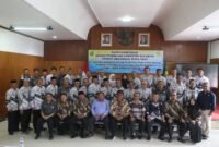 Bupati Sukabumi H. Asep Japar membuka rapat koordinasi Dewan Pendidikan bersama PGRI, KKKS, dan MKKS