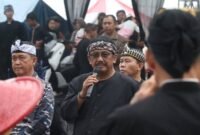 Bupati Sukabumi H. Asep Japar bersama Wakil Bupati H. Andreas hadir memeriahkan Hari Jadi ke-45 Desa Nagrak Selatan.