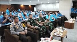 Dandim 0622/Kabupaten Sukabumi Letkol Kav Andhi Ardana Valeriandra mendampingi Pamen Ahli Kodam III Siliwangi Kolonel Inf Dikdik