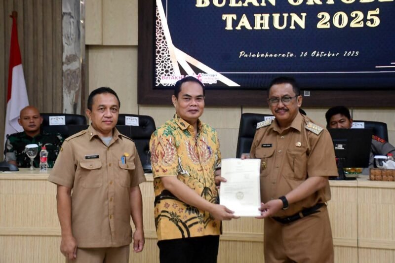 Bupati Sukabumi H. Asep Japar memimpin Rapat Dinas Bulan Oktober 2025