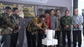Festival Kopi Sukabumi 2025 resmi digelar sebagai langkah Pemkab Sukabumi memperkuat ekonomi daerah berbasis komoditas kopi.