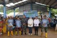 Wakil Bupati Sukabumi H. Andreas bersama TNI AL Bandung dan DKP Jawa Barat