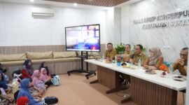 Sekretaris Daerah Kabupaten Sukabumi, H. Ade Suryaman,