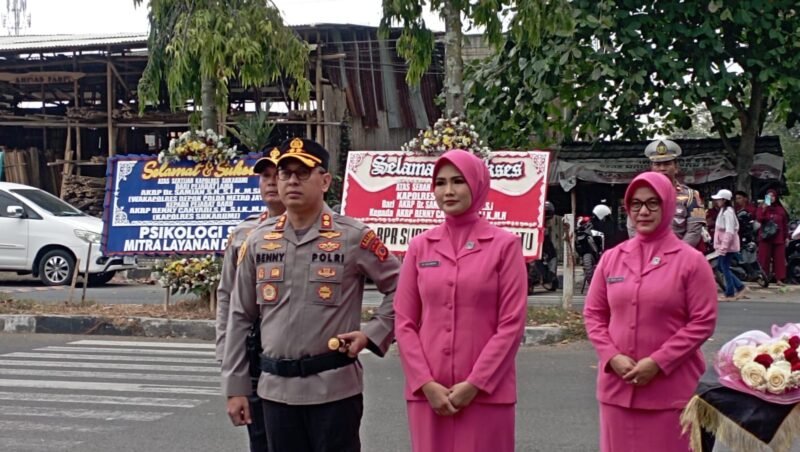 Tongkat estafet kepemimpinan di Polres Sukabumi resmi berganti.