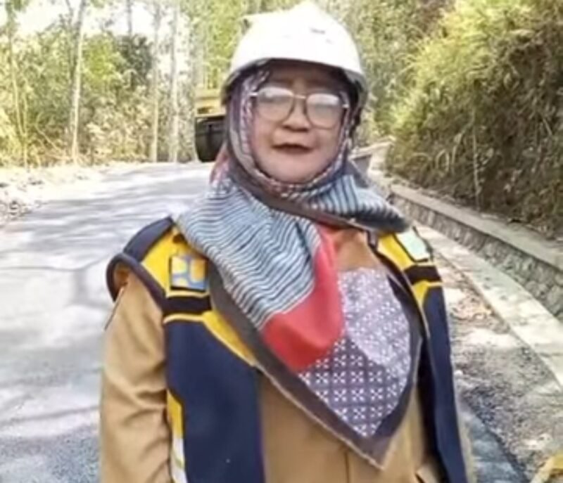 Kepala UPTD PU Wilayah Sagaranten Ami Amelia