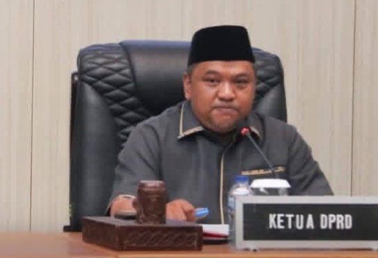 Ketua DPRD Kabupaten Sukabumi, Budi Azhar Mutawali.