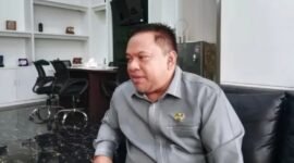 Ketua DPRD Budi Azhar Mutawali